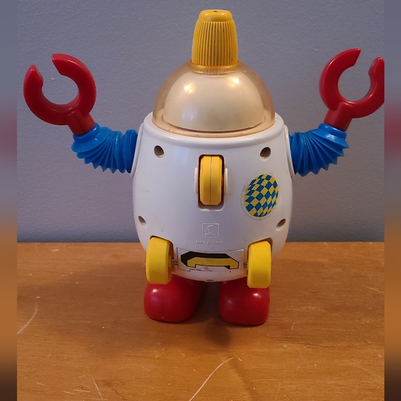VTG 1980s toy robot - Picture 2 of 5